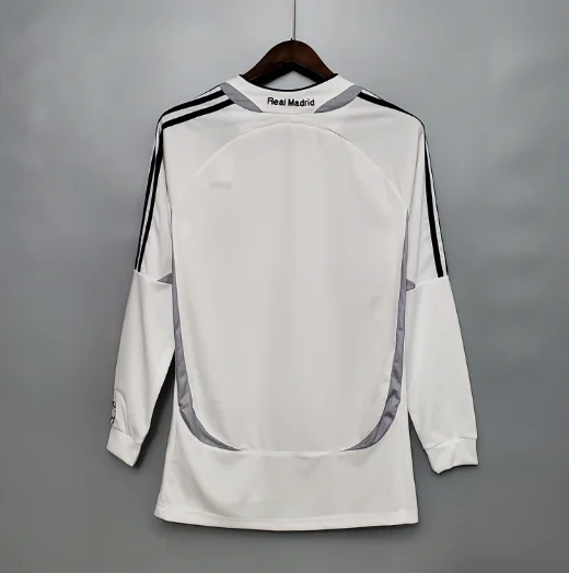Retro 2006/2007 Real Madrid Home Long Sleeve Football Shirt Thai Quality