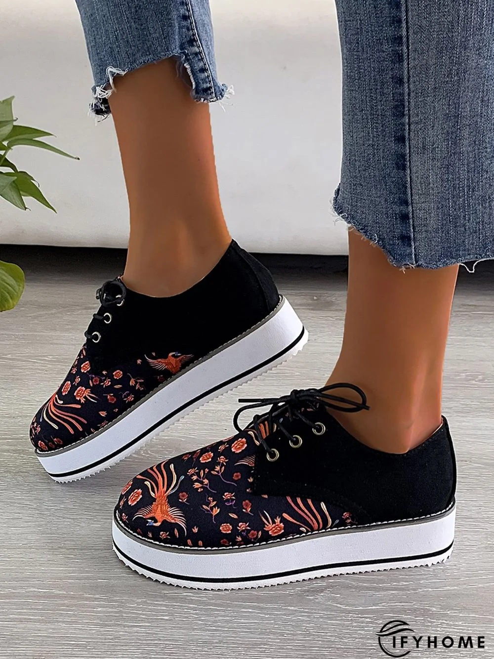 Floral Printed Patchwork Lace Up Shoes | IFYHOME