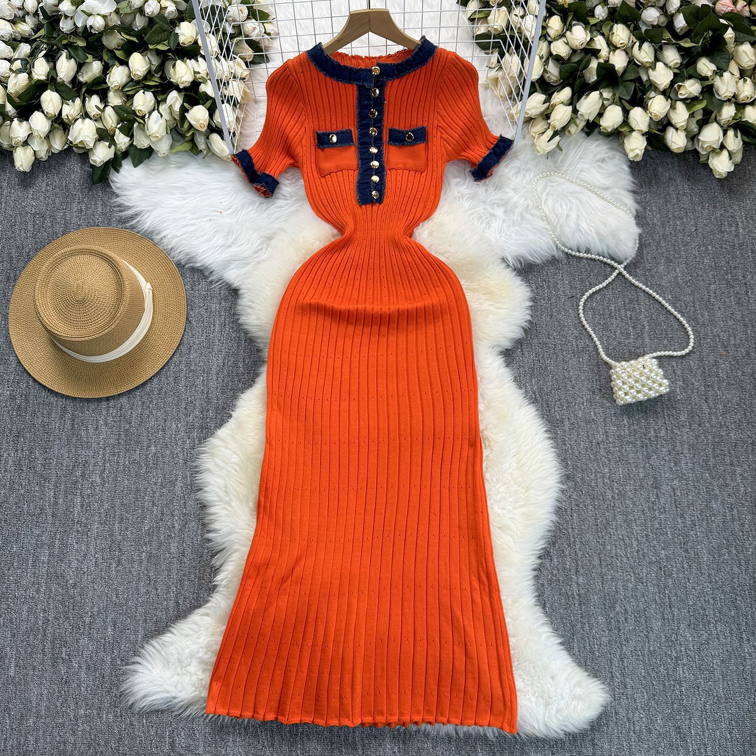 Kanonion Long Dress Women Dresses Knitted Bodycon Vestidos Streetwear Round Neck High Waist Elegant Button Y2k Party Club Slim Fit White