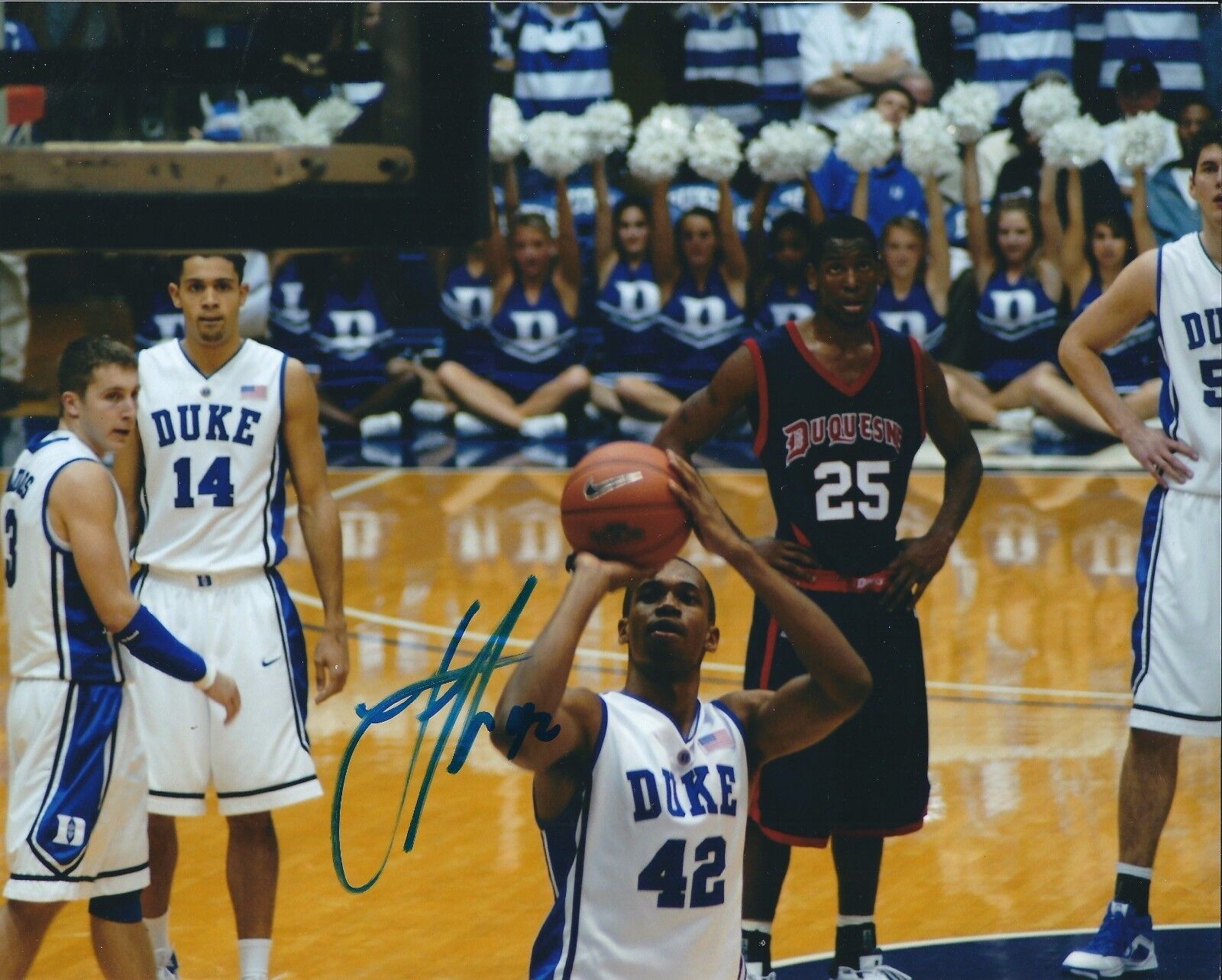 Autographed LANCE THOMAS Duke University 8x10 Photo Poster painting