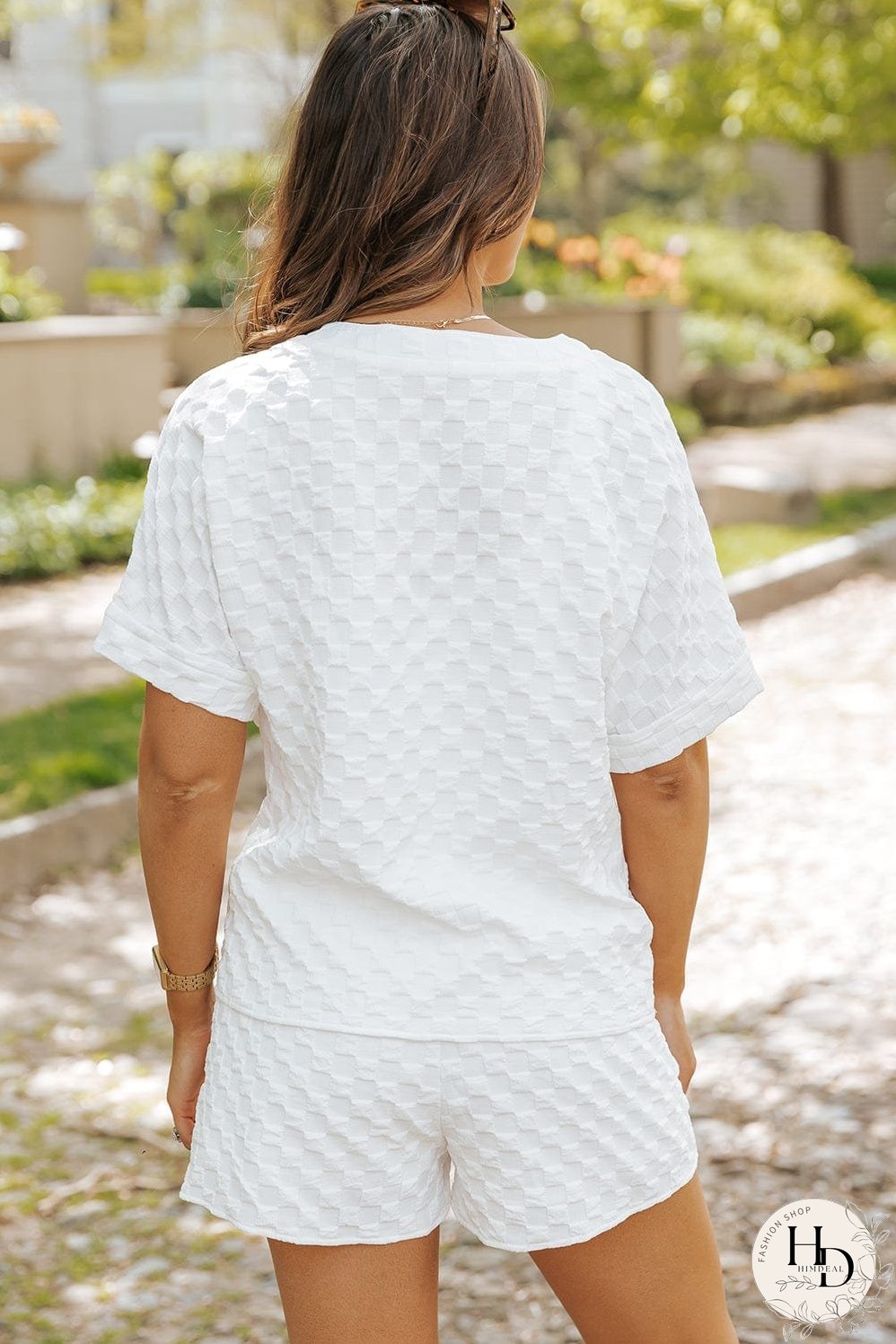 Chic White Textured V-Neck Top and Drawstring Shorts Ensemble