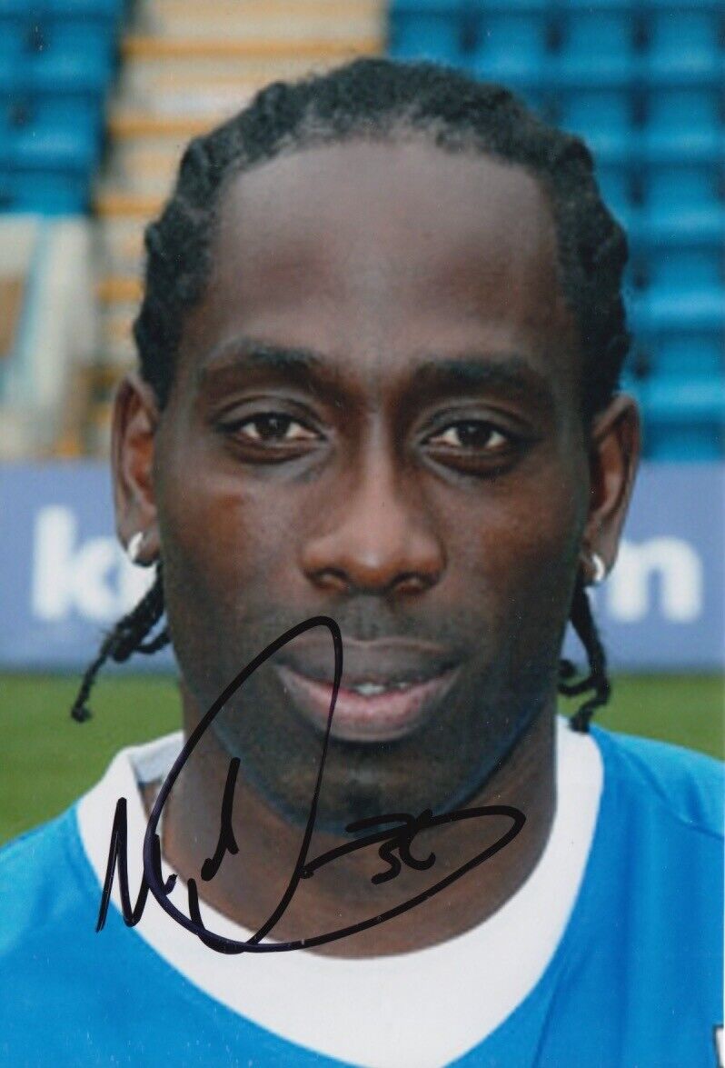 MARK MCCAMMON HAND SIGNED 6X4 Photo Poster painting GILLINGHAM FOOTBALL AUTOGRAPH 1