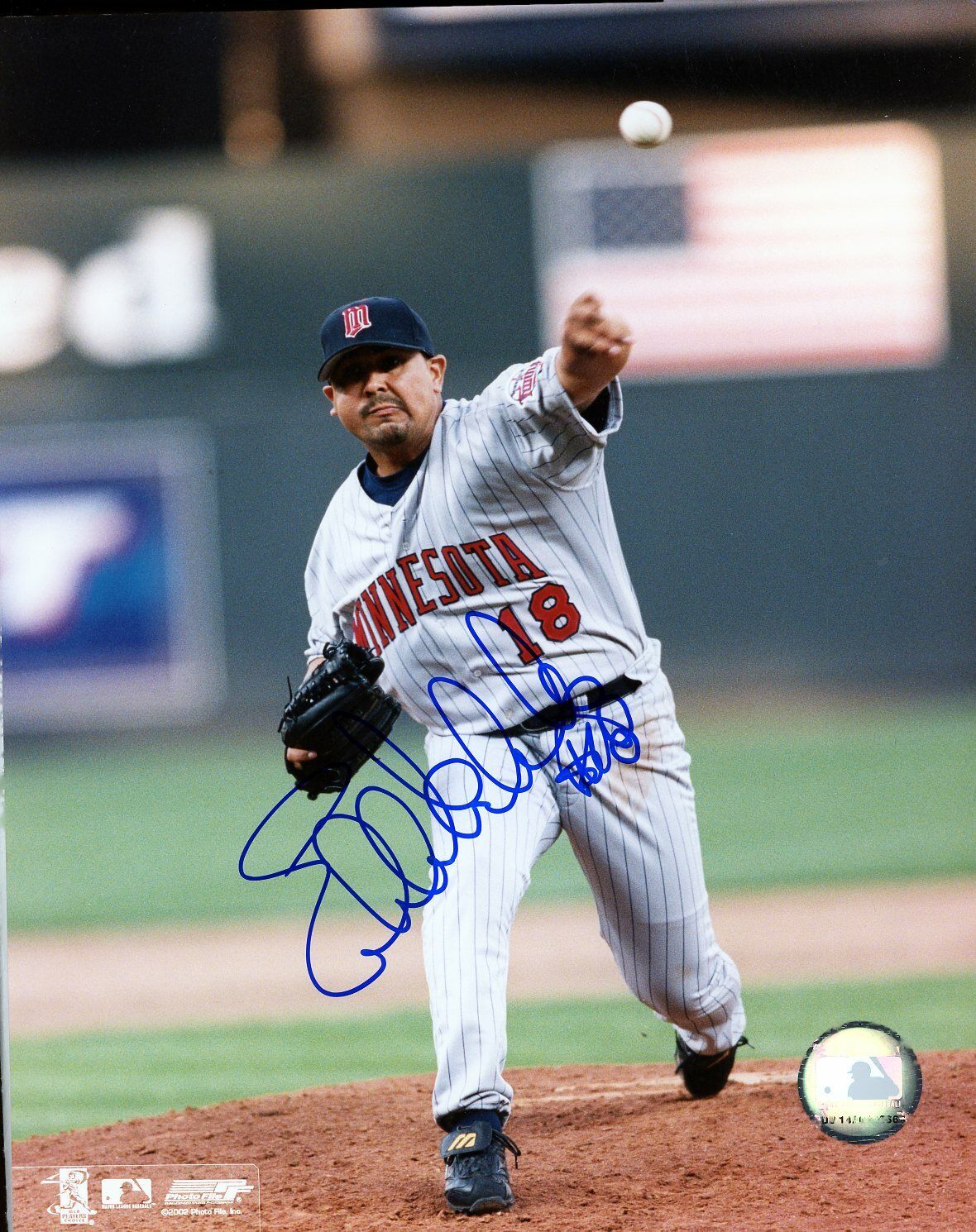 Eddie Guardado autographed 8x10 Minnesota Twins#S633