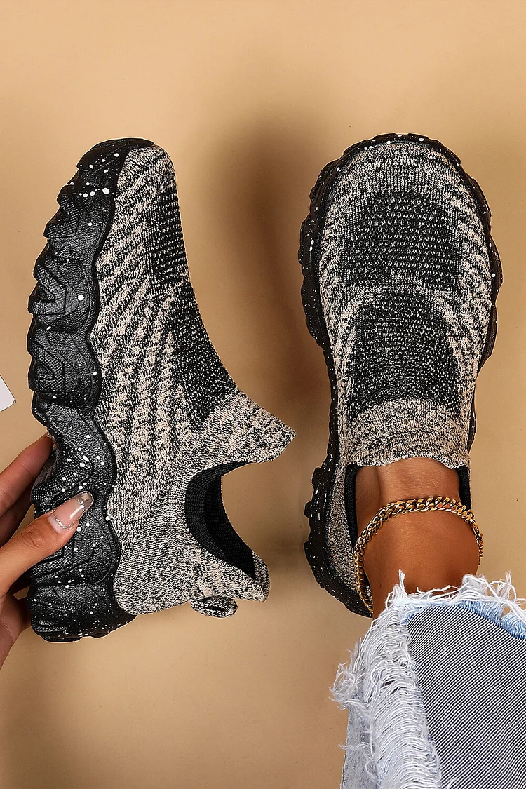 Two Tone Breathable Casual Round Toe Slip On Sneakers