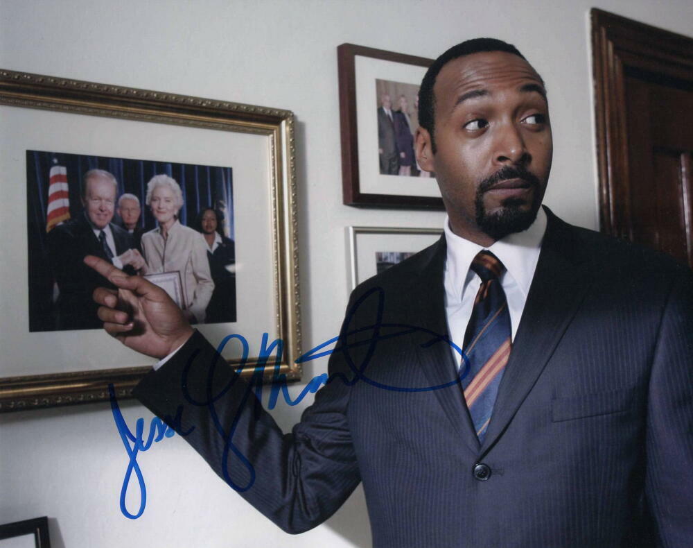 JESSE L. MARTIN SIGNED AUTOGRAPH 8X10 Photo Poster painting - LAW & ORDER, JOE WEST THE FLASH