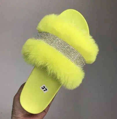 Fur Slides Sandals Women Summer Rhinestone Glitter Slippers Jelly Fluffy Furry Sexy Plush Ladies Fox Fur Shoes Sandals 2021