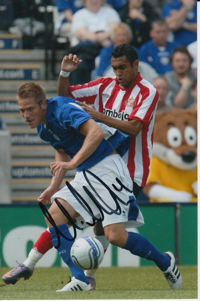 LEICESTER CITY HAND SIGNED MICHAEL MORRISON 6X4 Photo Poster painting 1.