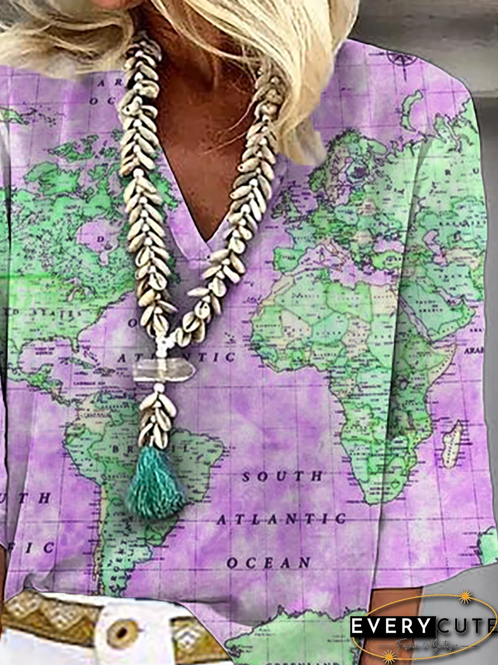 Plus size Map Printed Casual Tops