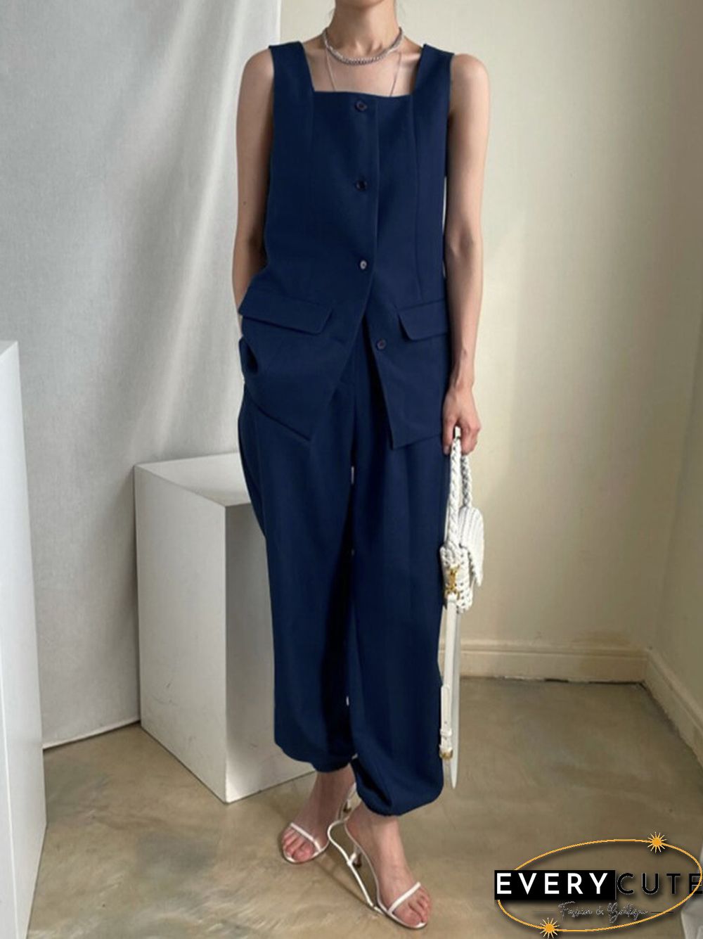 Pocket Details Square Collar Buttons Up Sleeveless Suit
