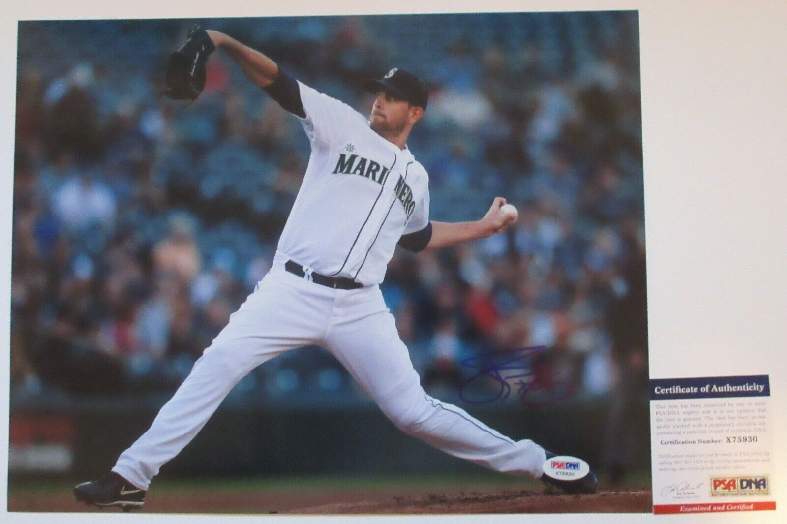 THE BIG MAPLE!!! James Paxton Signed SEATTLE MARINERS 11x14 Photo Poster painting #1 PSA/DNA
