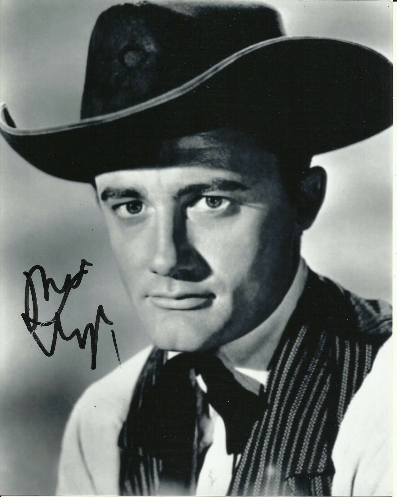 ROBERT VAUGHN SIGNED MAGNIFICENT SEVEN Photo Poster painting UACC REG 242 (1)