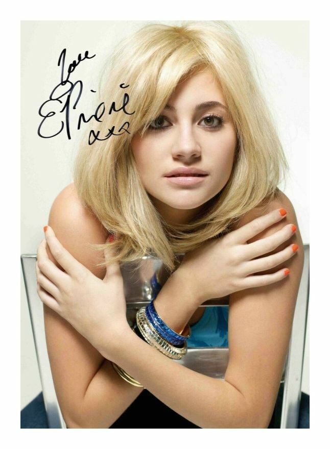 PIXIE LOTT AUTOGRAPH SIGNED PP Photo Poster painting POSTER