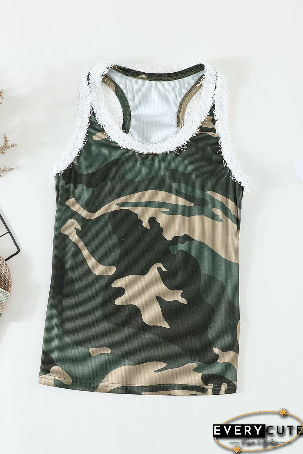 Green Scoop Neck Sleeveless Camo Print Skinny Tank Top