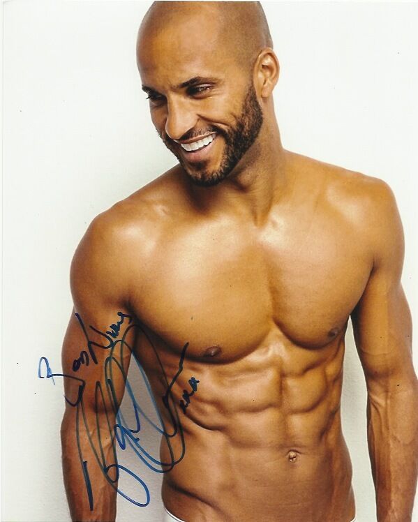 Ricky Whittle The 100 Autographed Signed 8x10 Photo Poster painting COA EXACT PROOF