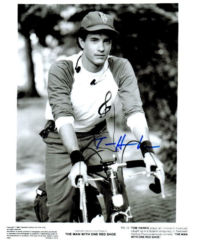 Tom Hanks autographed 8x10 Picture Photo Poster painting signed Pic with COA