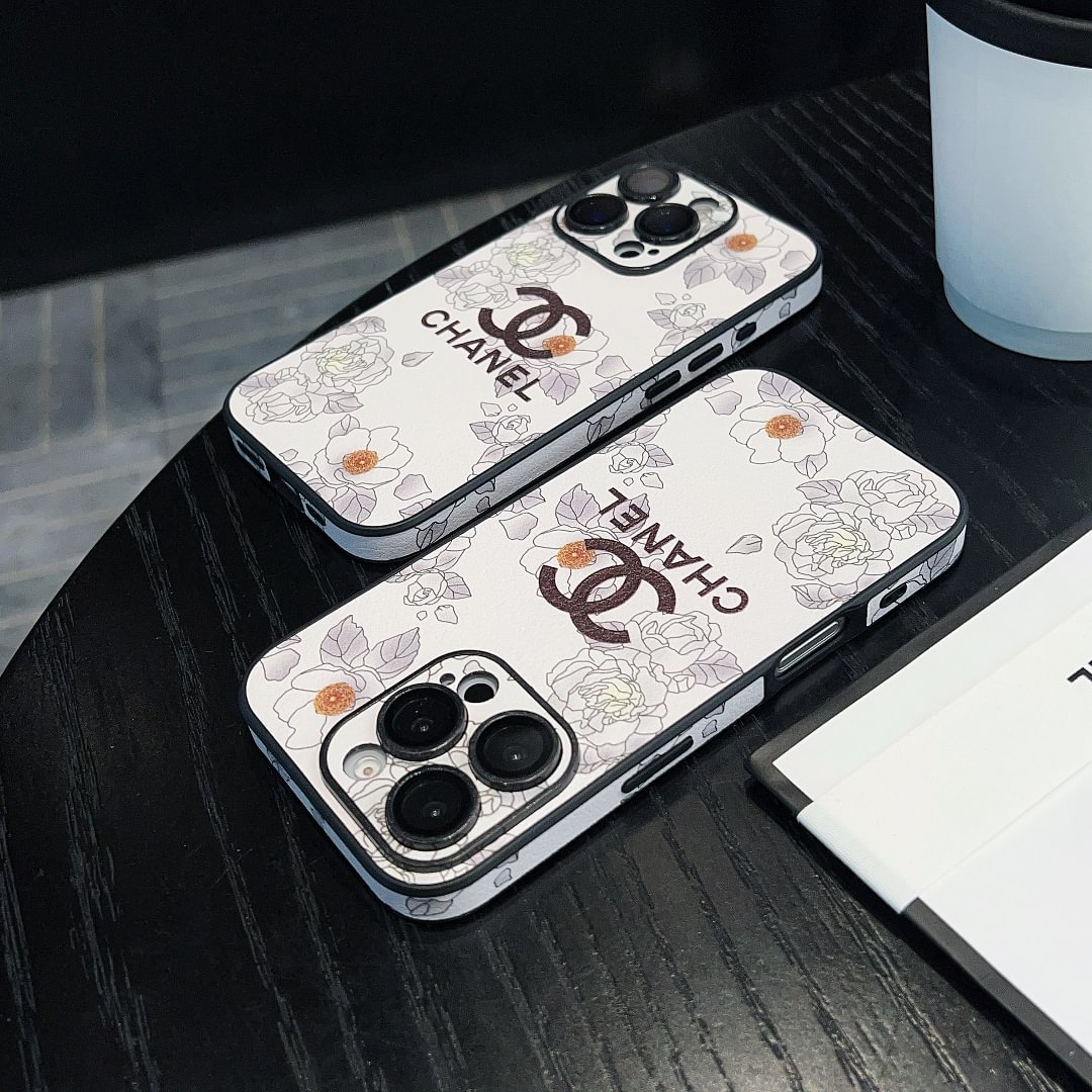 Exclusive Design Chanel Camellia Leather Apple iPhone Case