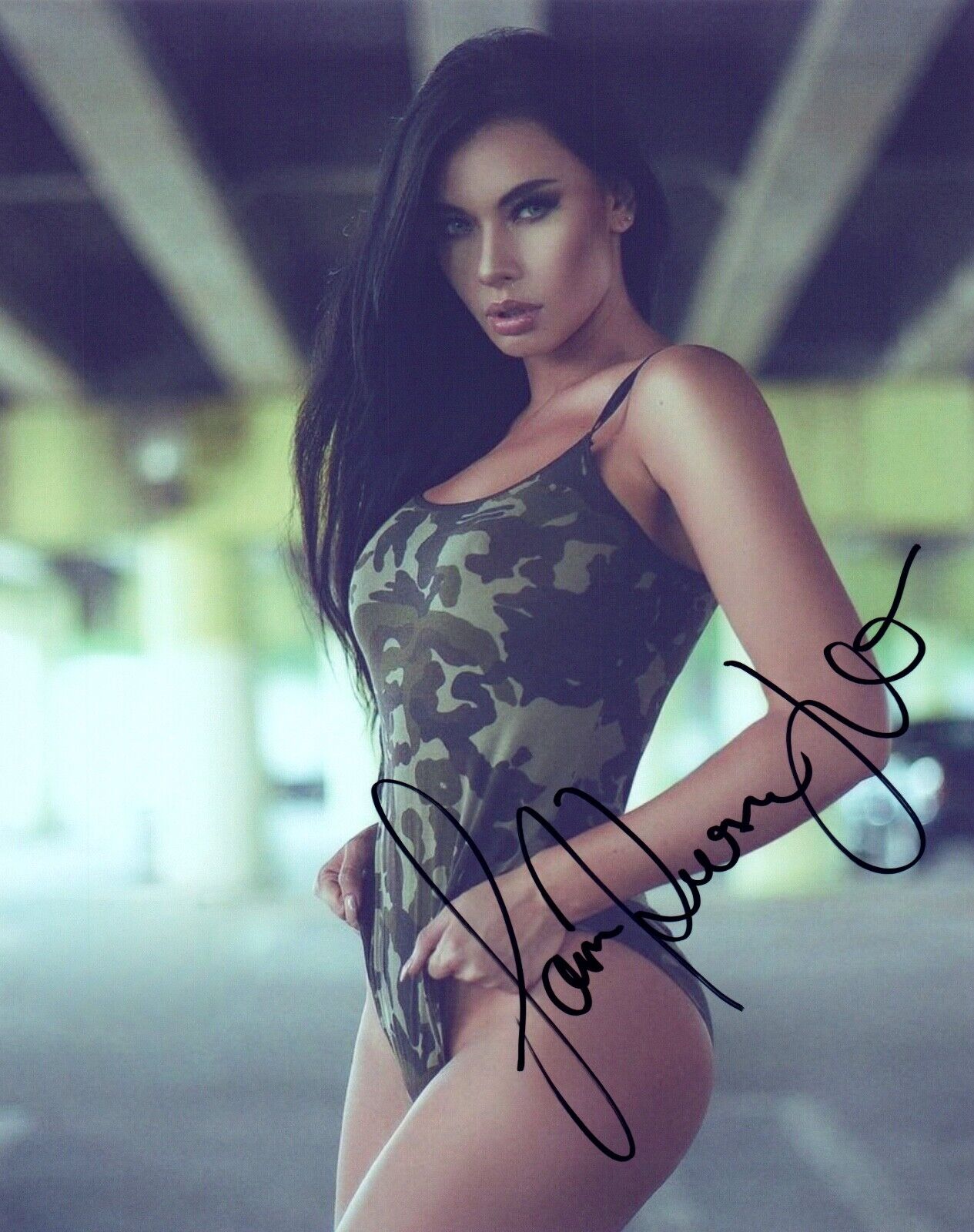 Laura Diosa Giraldo Signed Autographed 8x10 Photo Poster painting Model COA