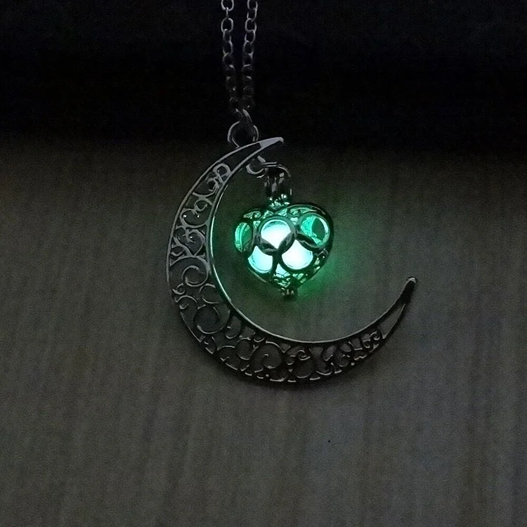 Moon Luminous Necklace