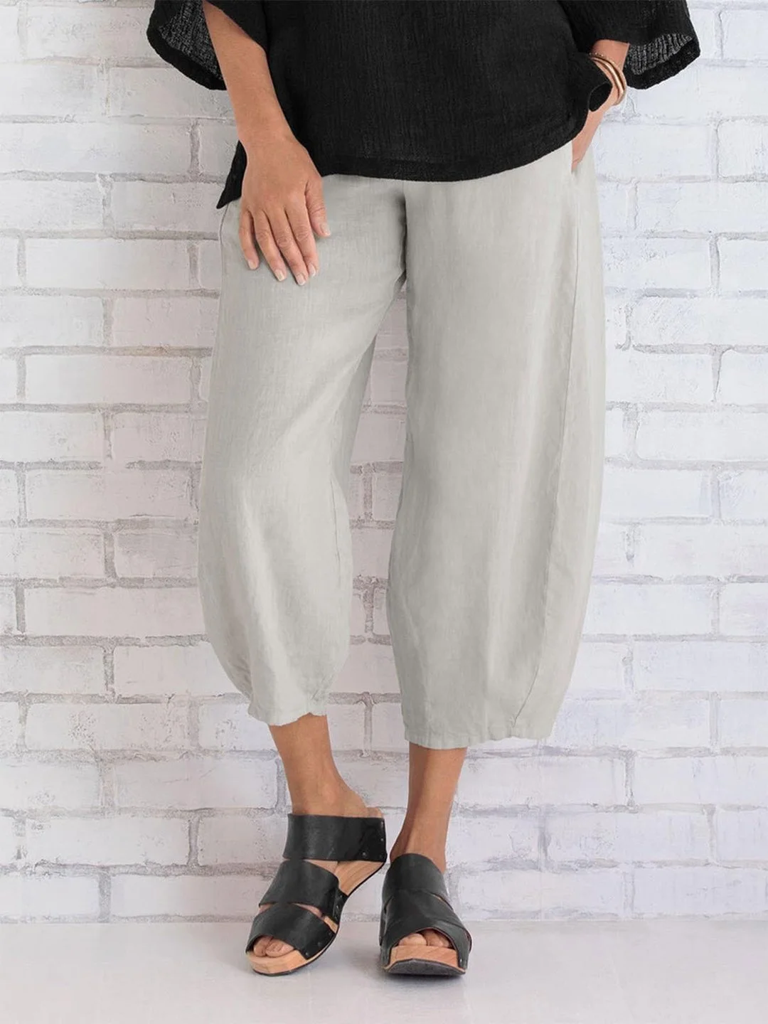 Casual Solid Color Women's 7-point Pants