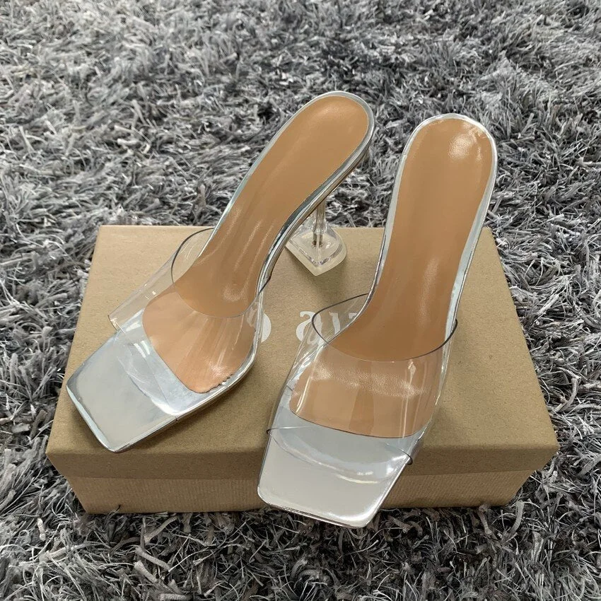2021 New Designer PVC Transparent Slippers Women Perspex High Heels Summer Party Ladies Clear Band Crystal Shoes Plus Size 41 42