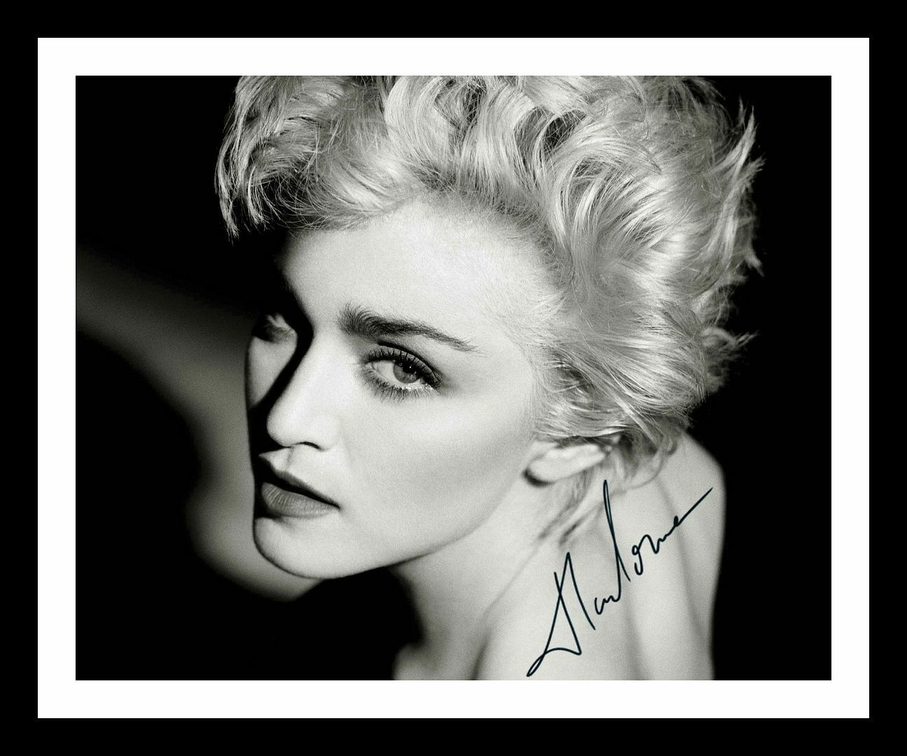 Madonna Autograph Signed & Framed Photo Poster painting 1