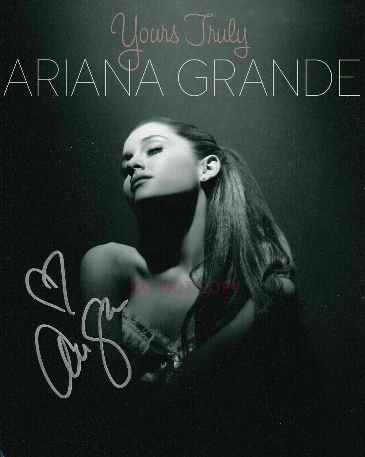 Ariana Grande Yours Truly Autographed Signed 8x10 Photo Poster painting Concert Sexy Pop REPRINT