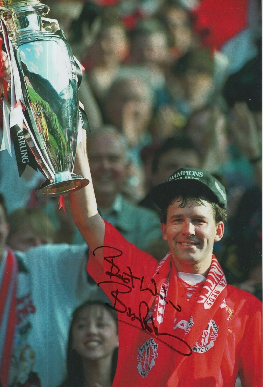 Bryan Robson Hand Signed Manchester United 12x8 Photo Poster painting 1.