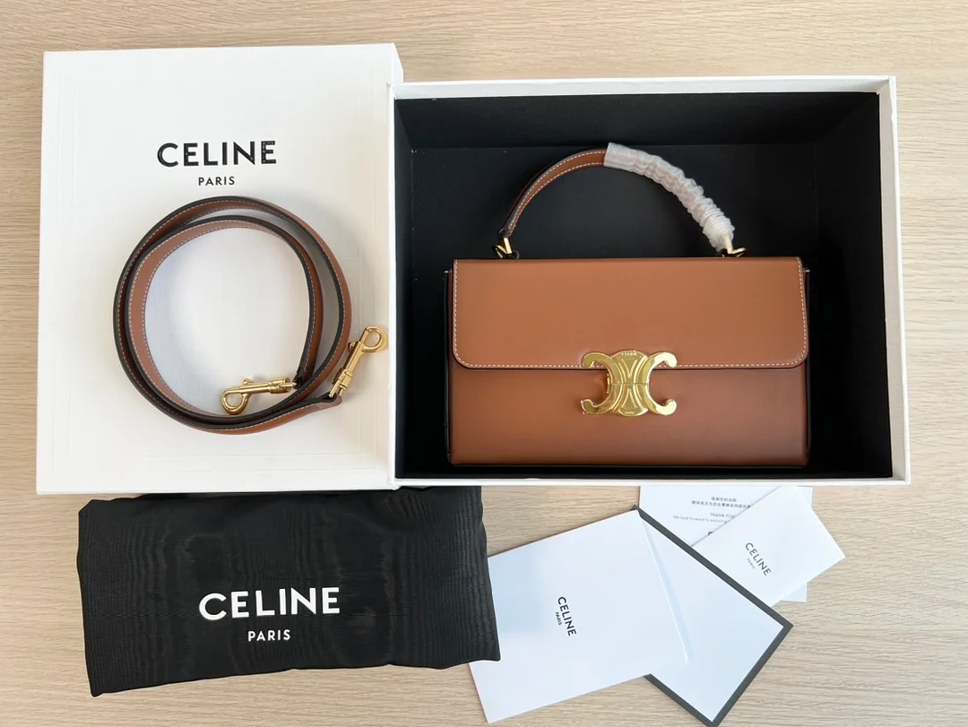 CELINE BOX TRIOMPHE