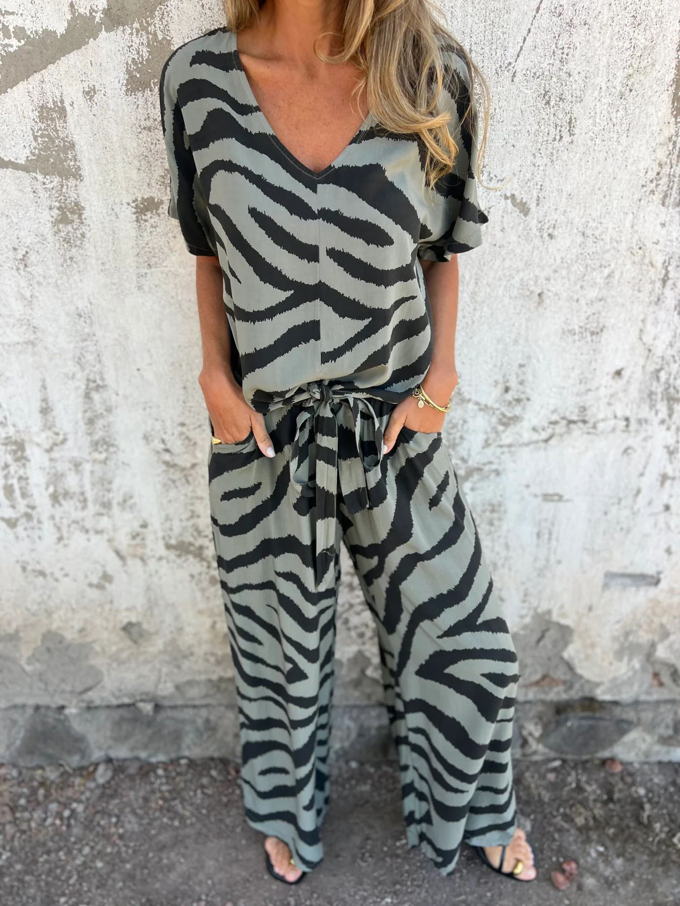 Zebra Stripe Short Sleeve Top And Wide Leg Pants Two-Piece Set