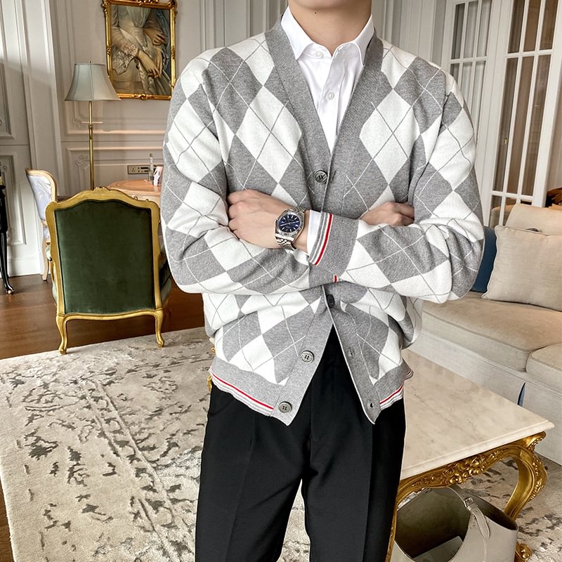 Elegant Men's Diamond Texture Knit Cardigan