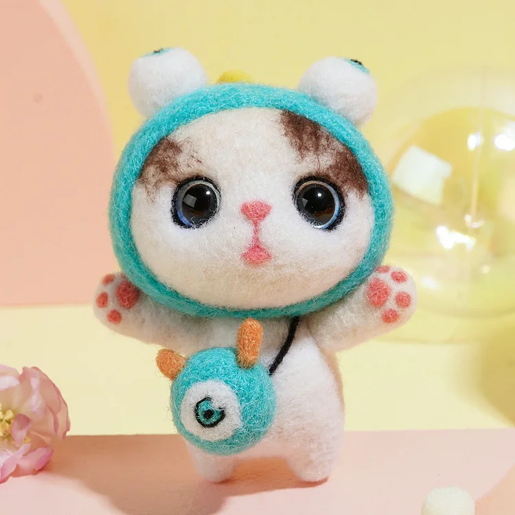 FeltingJoy - Cat Needle Felting Kit - Monster