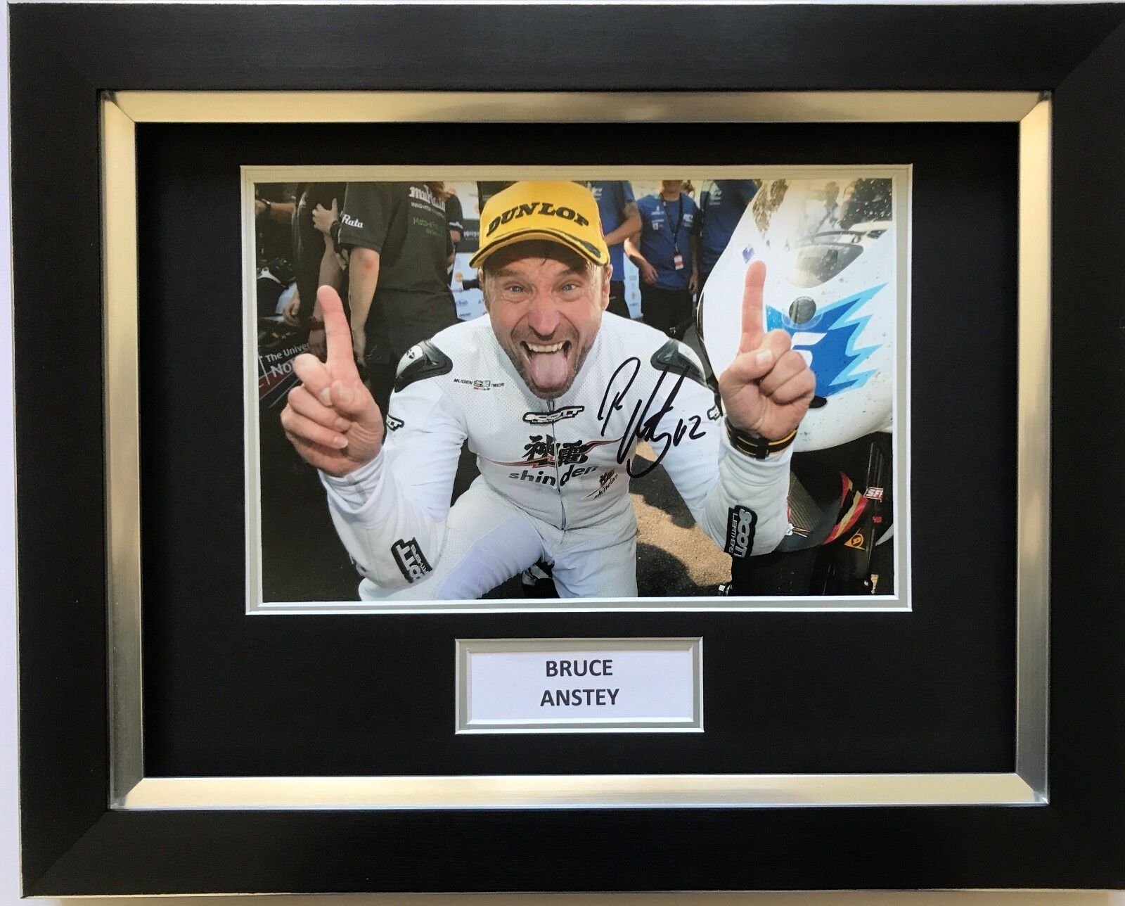 BRUCE ANSTEY HAND SIGNED ISLE OF MAN TT FRAMED Photo Poster painting DISPLAY 4.