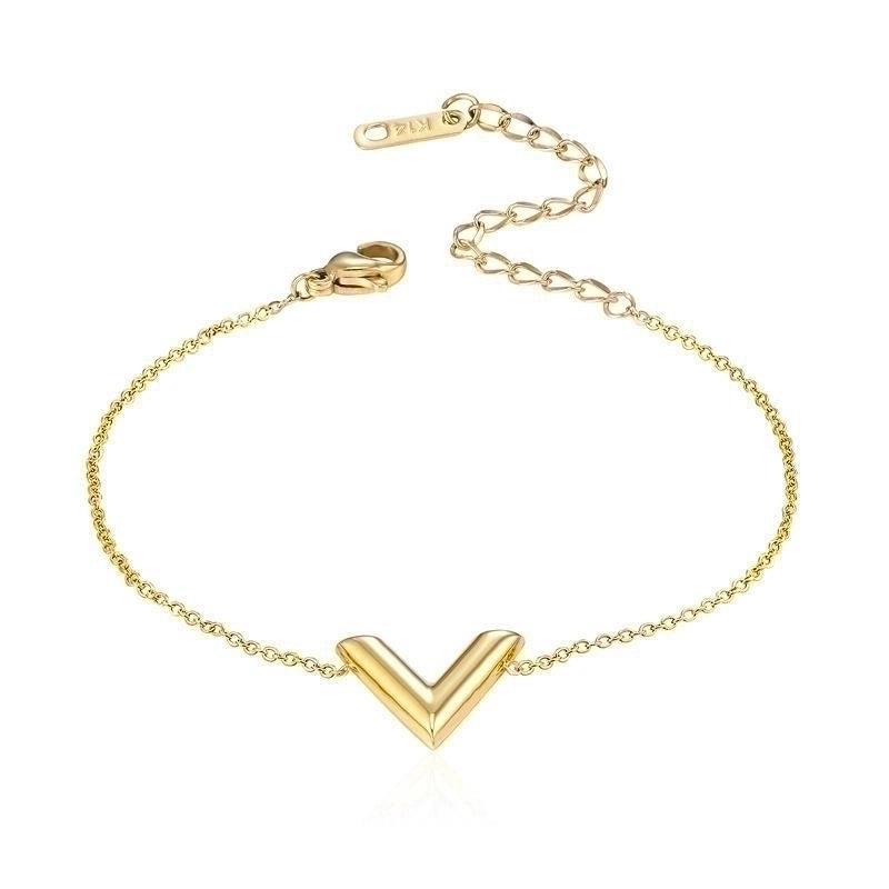 Ig Style Casual V Shape Titanium Steel Plating 18k Gold Plated Bracelets Earrings Necklace