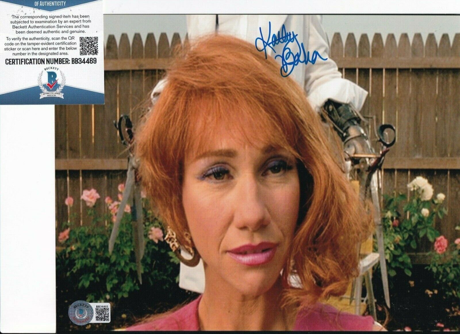 KATHY BAKER signed (EDWARD SCISSORHANDS) Movie 8X10 Photo Poster painting BECKETT BAS BB34469