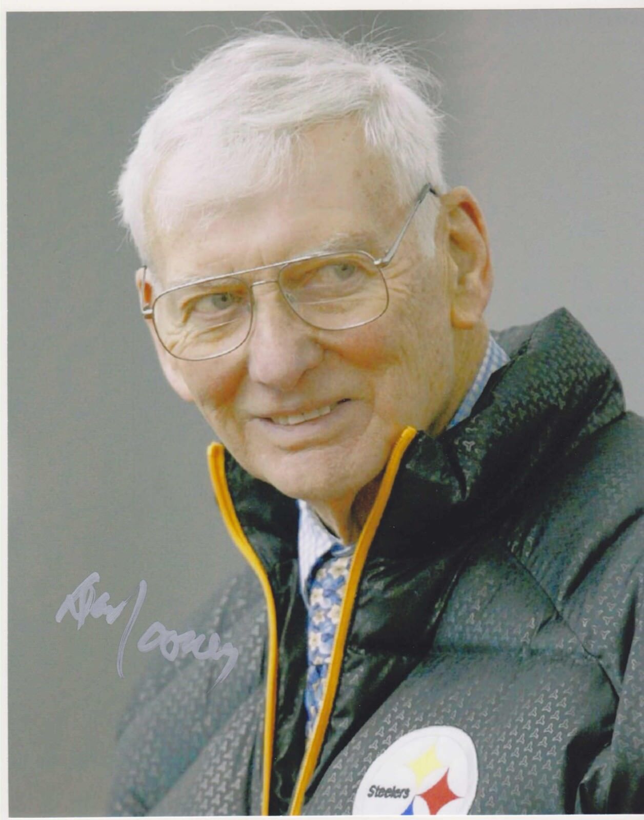 Dan Rooney signed 8x10 Pittsburgh Steelers color Photo Poster painting (Dec)