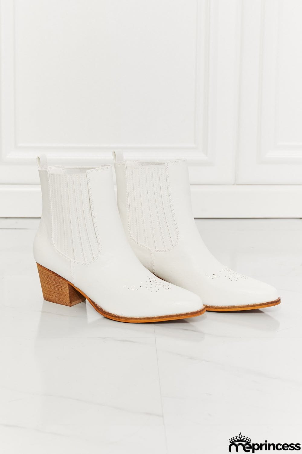 MMShoes Love the Journey Stacked Heel Chelsea Boot in White