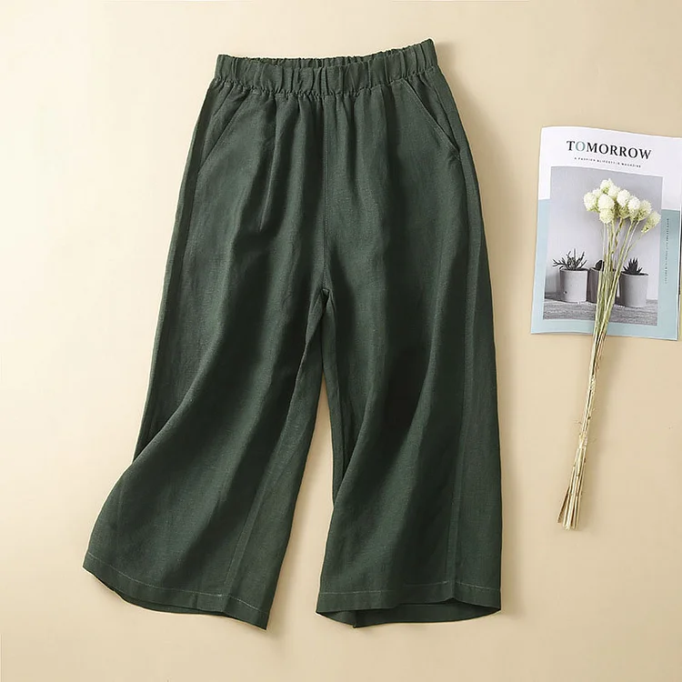 Simple cotton and linen cropped casual pants