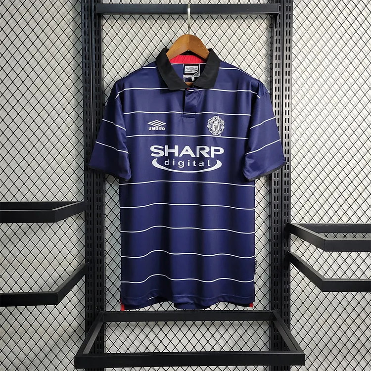 99/00 Manchester United Away Jersey