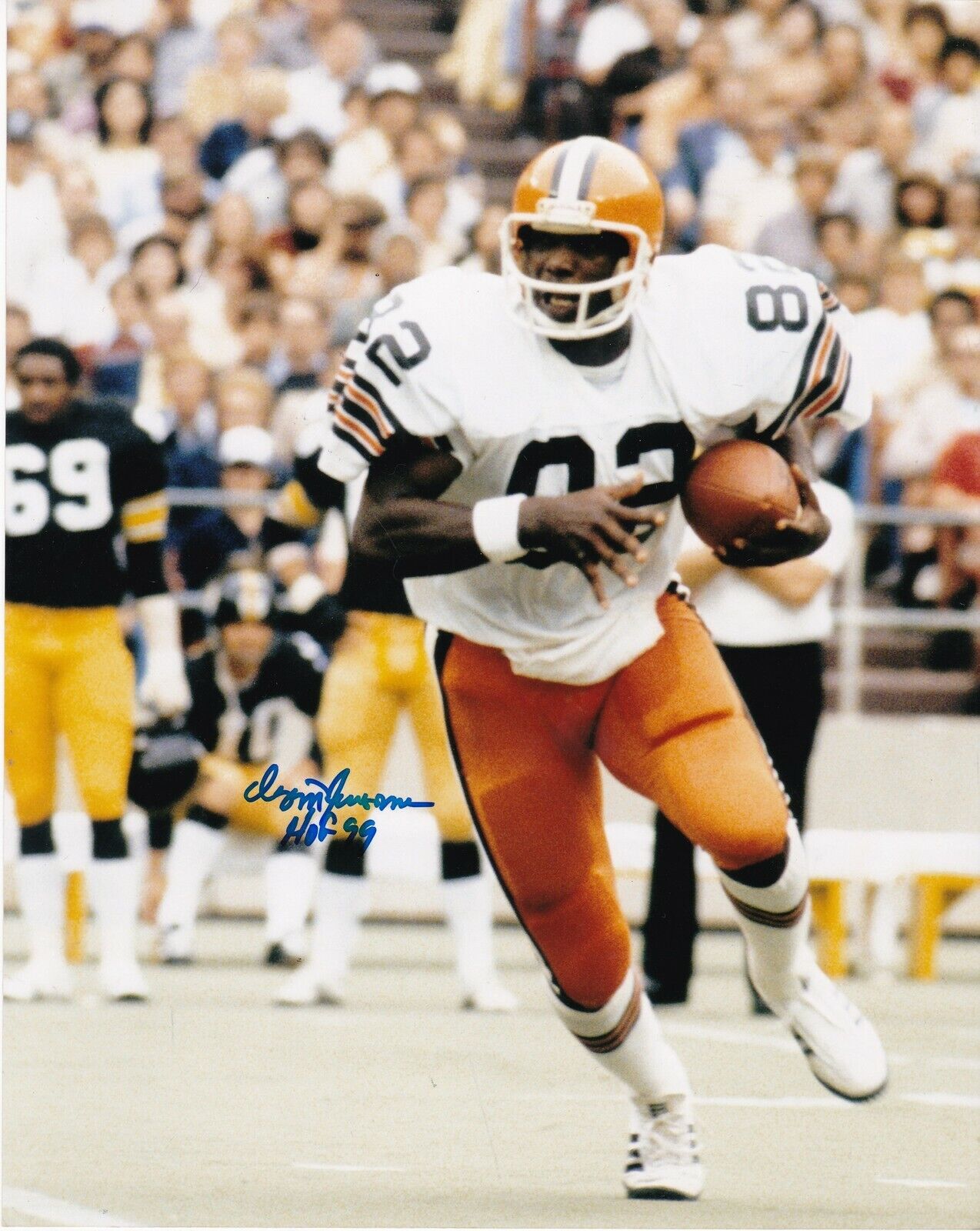 OZZIE NEWSOME CLEVELAND BROWNS HOF 99 ACTION SIGNED 8x10