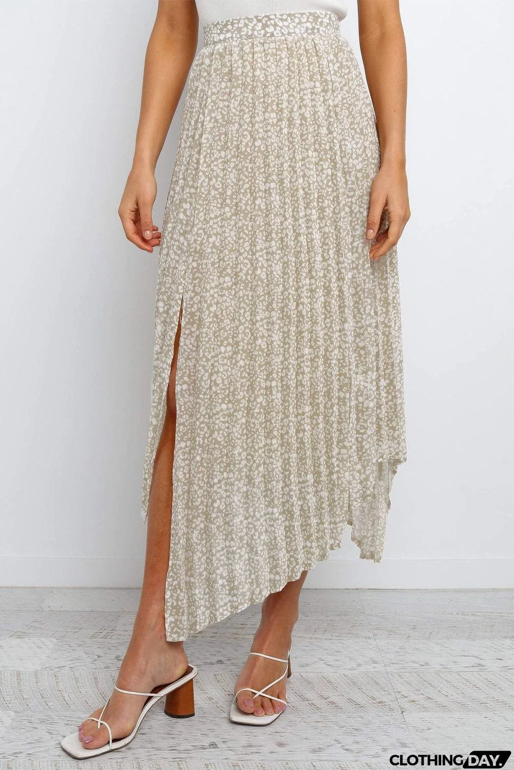 Fashion Print Side Slit Pleated Maxi Skirt