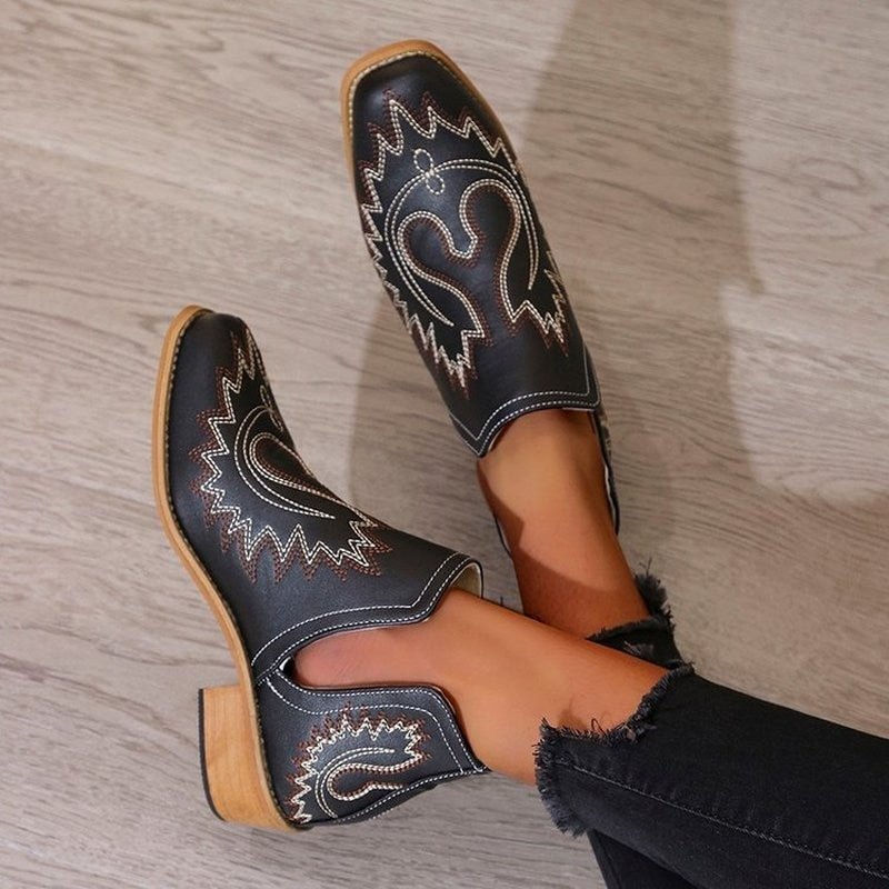 2021 autumn and winter casual women's shoes western cowboy Chelsea shoes large size women's boots set low heel ankle boots goth