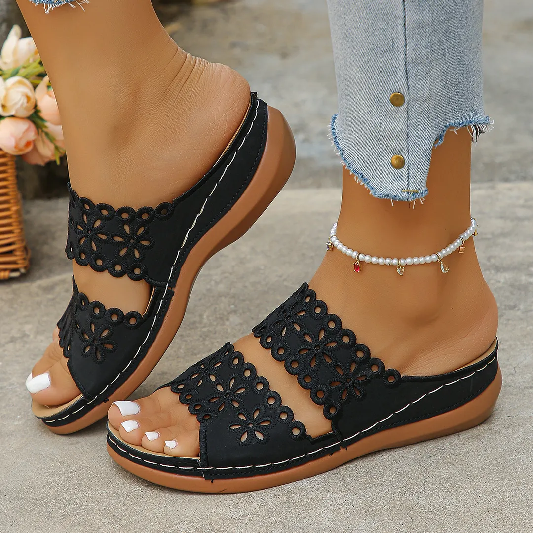 Breakj Breakj Hollow Flowers One-Word Slippers Women In The Summer Of 2025 New Leisure Thick Bottom Slope And Cold Slippers Women