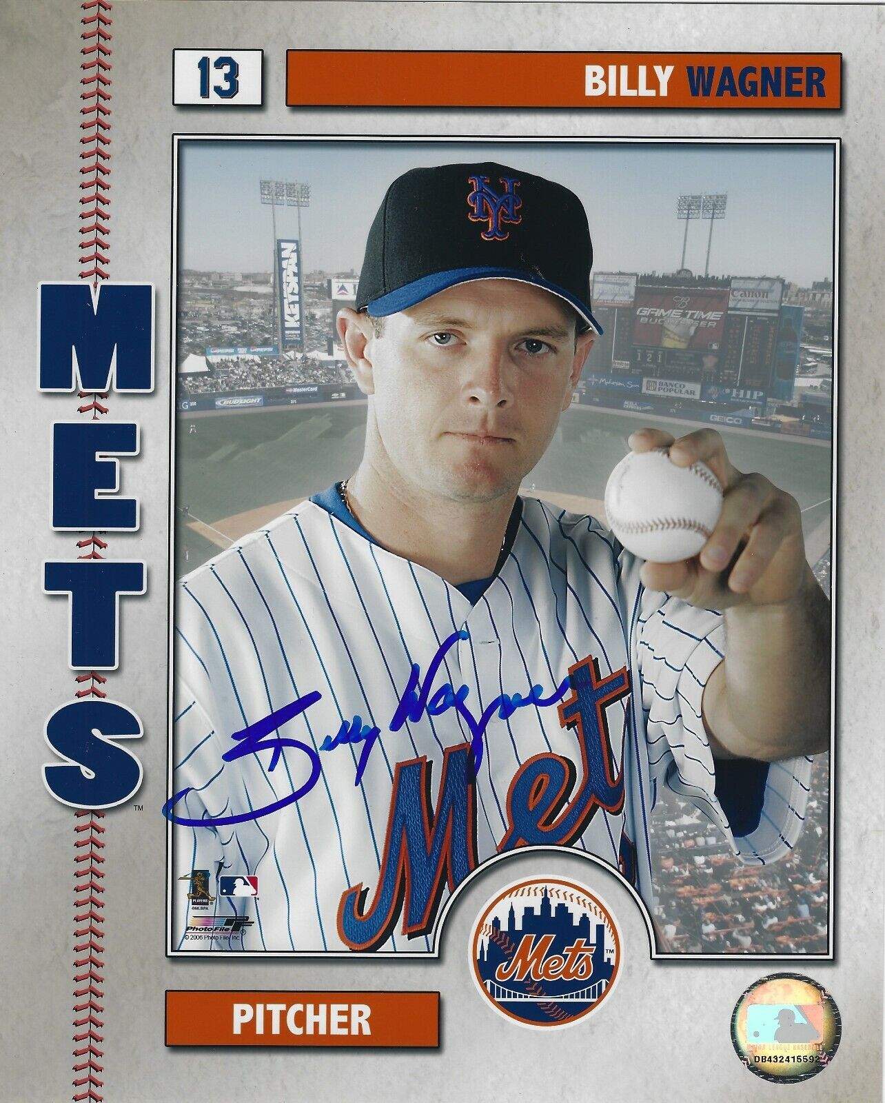 Signed 8x10 BILLY WAGNER New York Mets Autographed Photo Poster painting - COA