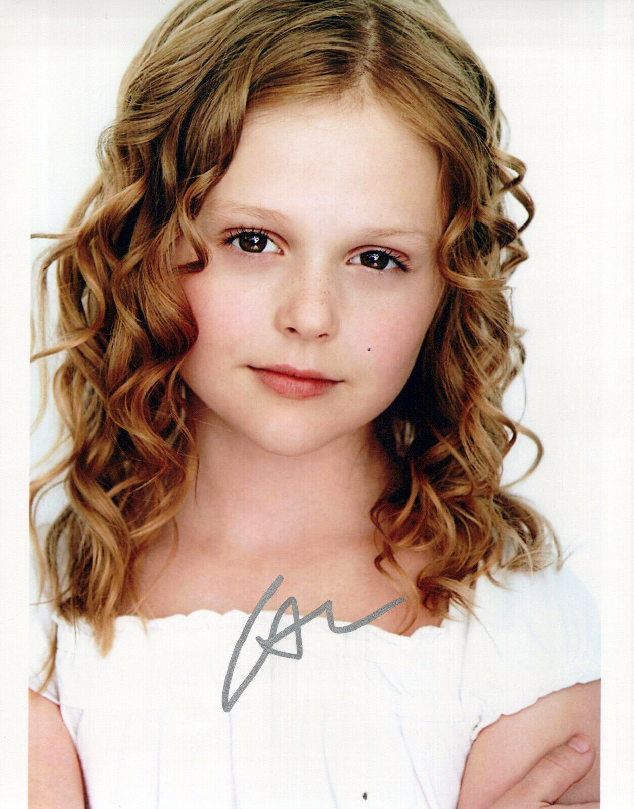 Emily Alyn Lind glamour shot autographed Photo Poster painting signed 8x10 #6