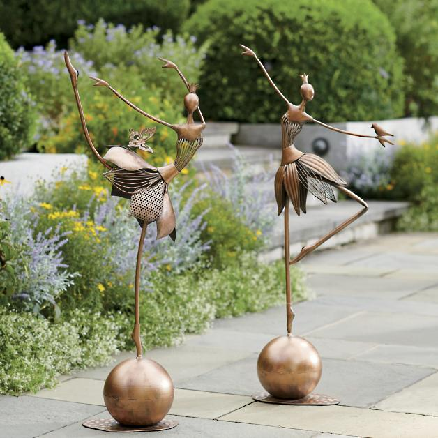 Dancing Girl Decor Metal Garden Statue