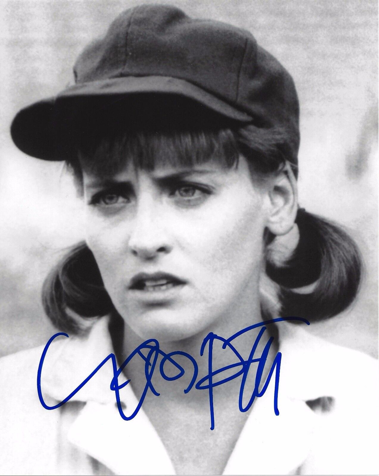 ACTRESS LORI PETTY SIGNED A LEAGUE OF THEIR OWN 8X10 Photo Poster painting B W/COA TANK GIRL