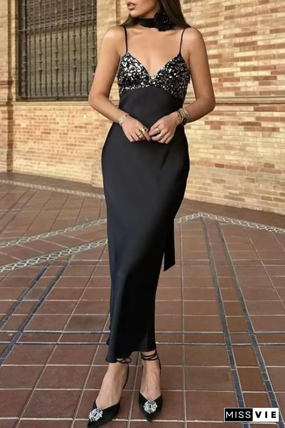 Elegant College Solid Sequins V Neck A Line Dresses