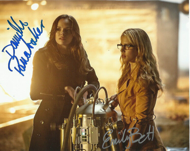 Emily Bett Rickards Danielle Panabaker Flash Signed Autographed 8x10 Photo Poster painting COA