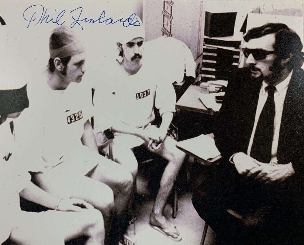 PHILIP ZIMBARDO SIGNED 8x10 Photo Poster painting STANFORD PRISON EXPERIMENT AUTOGRAPH AUTHENTIC