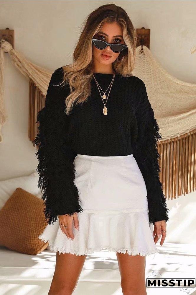 Solid Color Round Neck Long Sleeve Tassel Sweater